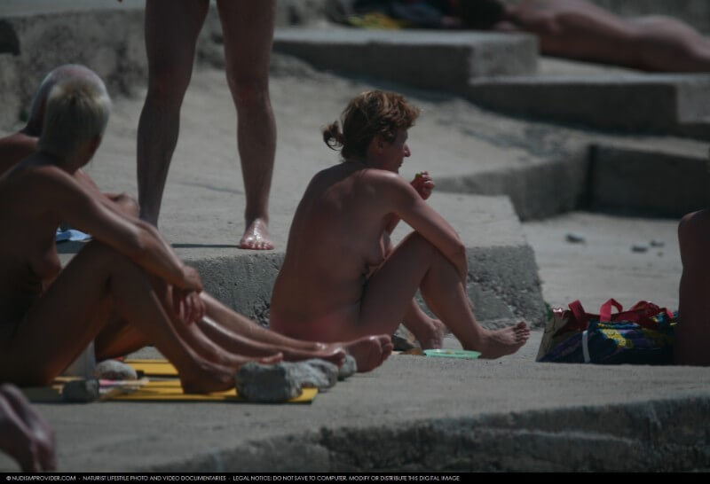 [OnnDL] Nudist Rocky Family Angle gallery