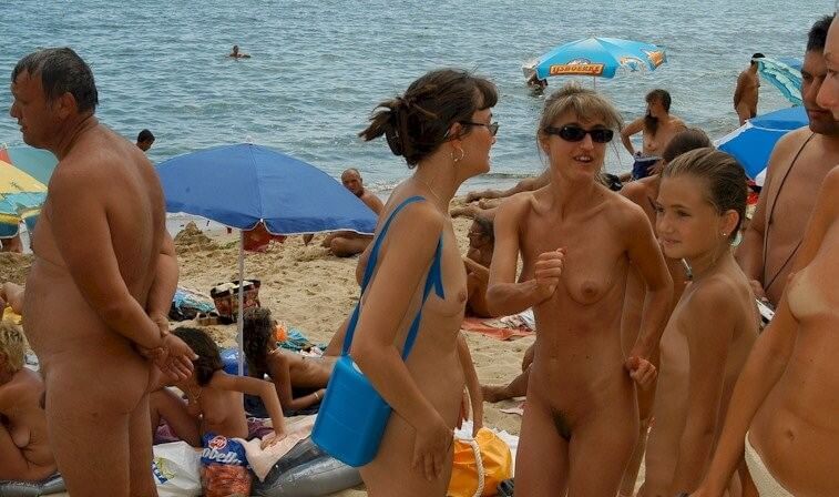 [OnnDL] Documentary video naturism 1999