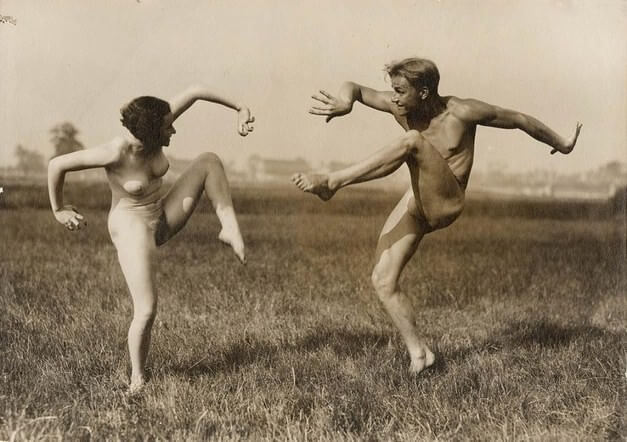 [OnnDL] Jazz, dancing and naturism