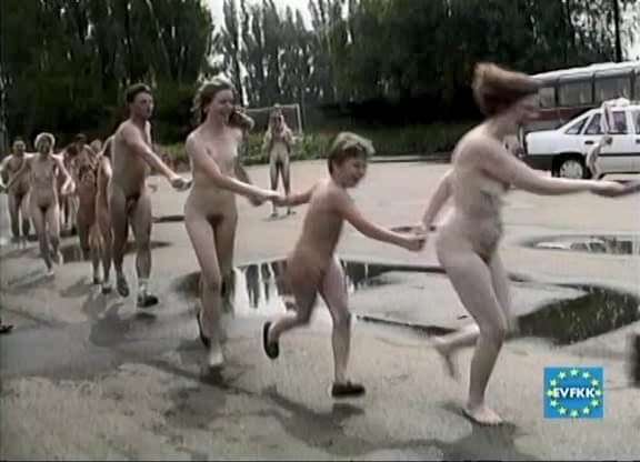 [OnnDL] Helios Natura: Tutti-Frutti Nudie - Eurovid FKK
